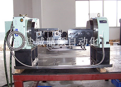 第四轴液压夹具