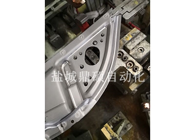 QMC三角窗焊接工装