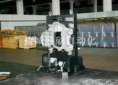 油底壳液压夹具